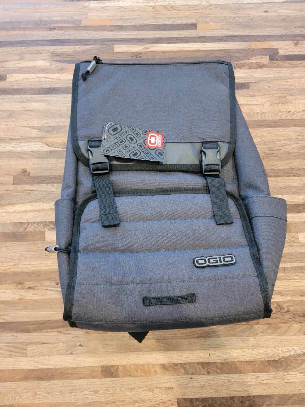 Ogio Crosshatch Rucksack Gray Backpack - Picture 2 of 12